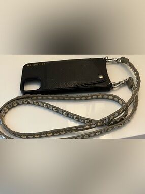 Bandolier 16 pro phone crossbody with beautiful leather grommet strap😘